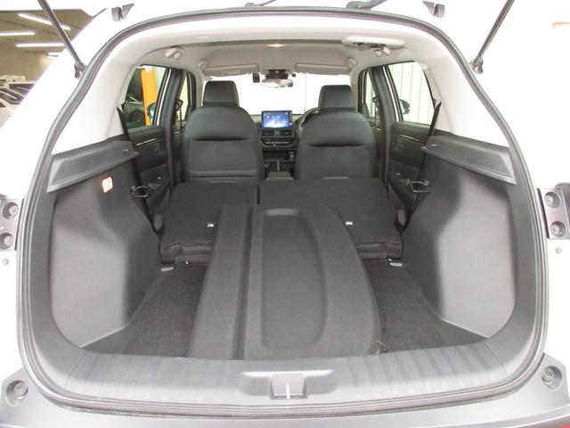 WR-V Zブラックスタイル 純正9インチナビ・ドラレコ・デモカーUP・禁煙車・パドルシフト・17インチアルミ・LEDフォグライト・コンビシート・アームレスト付センターコンソール・シャークフィンアンテナ・Apple CarPlay(19枚目)