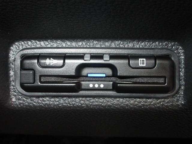 WR-V Z+ブラックスタイル 禁煙車ホンダセンシング純正9インチコネクトナビBluetoothドラレコETCRカメラワンオーナー オートクルーズコントロール クリアランスソナー LEDヘッドランプ フルセグ 盗難防止システム(12枚目)