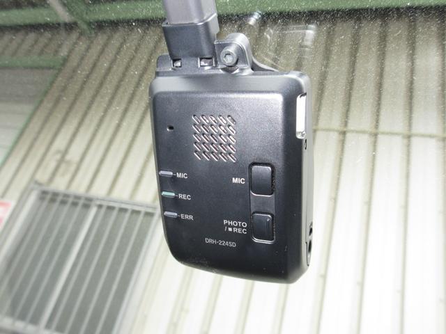 フィット ホーム 禁煙車ホンダセンシング純正9インチメモリーナビBluetoothドラレコETCRカメラワンオーナー 衝突軽減 リアカメラ ソナー USB接続 AAC 横滑り防止機能 サイドエアバック ワンオーナー車(6枚目)