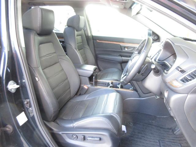 CR-V EX・マスターピース ホンダセンシング純正メモリーナビBluetoothドラレコETCRカメラワンオーナー 禁煙 LEDヘッド フルセグテレビ 衝突被害軽減ブレーキ USB DVD Sルーフ 記録簿 シートヒータ ターボ車(17枚目)