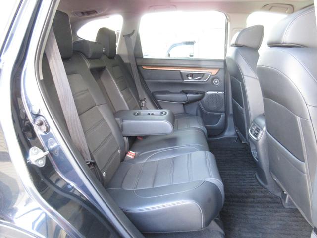 CR-V EX・マスターピース ホンダセンシング純正メモリーナビBluetoothドラレコETCRカメラワンオーナー 禁煙 LEDヘッド フルセグテレビ 衝突被害軽減ブレーキ USB DVD Sルーフ 記録簿 シートヒータ ターボ車(18枚目)