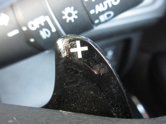 ヴェゼル ハイブリッドX・ホンダセンシング 禁煙車 純正メモリナビ BTA ETC Rカメラ ワンオーナー コーナーセンサー 地デジ スマキー オートエアコン VSA LEDヘッドライト ETC車載器 ABS USB 電格ミラー 1オナ Bモニ(15枚目)