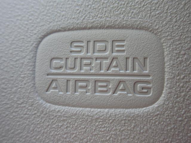 フィット e:HEVホームブラックスタイル 禁煙車ホンダセンシング純正9インチメモリーナビBluetoothドラレコETCRカメラワンオーナー オートライト Bカメラ 1オーナー LEDライト クリアランスソナー サイドSRS VSA 衝突軽減(14枚目)