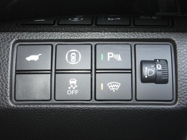 ヴェゼル e:HEVPLaY ホンダセンシングホンダコネクトディスプレイBluetoothドラレコETCRカメラワンオーナー 衝突被害軽減ブレーキ カーテンエアバッグ 盗難防止装置 アイドルストップ Pセンサー ABS ESC(24枚目)