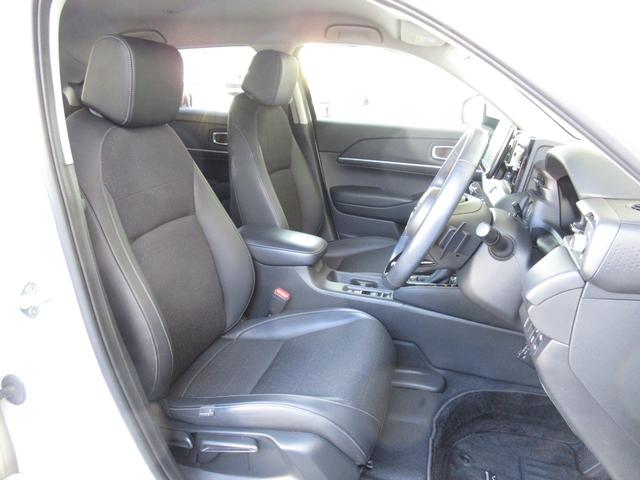 ヴェゼル e:HEVZ ホンダセンシングパナソニック9インチメモリーナビBluetoothドラレコETCRカメラワンオーナー 衝突回避支援ブレーキ機能 1オナ スマキ フルオートエアコン Dレコ エアバッグ 両席エアバック(16枚目)