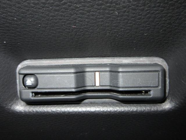 フィット e:HEVホーム ・ワンオーナー ・禁煙 ・5万9千キロ ・車検…令和9年8月 ・純正9インチナビ ・リアカメラ ・ETC ・ホンダセンシング ・前後ドラレコ ・ドアバイザー ・LEDヘッドライト ・1年保証(11枚目)