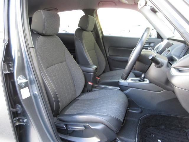 フィット e:HEVホーム ・ワンオーナー ・禁煙 ・5万9千キロ ・車検…令和9年8月 ・純正9インチナビ ・リアカメラ ・ETC ・ホンダセンシング ・前後ドラレコ ・ドアバイザー ・LEDヘッドライト ・1年保証(16枚目)