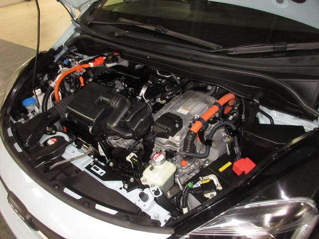 フィット e:HEVクロスター ホンダセンシング純正メモリーナビBluetoothETCRカメラワンオーナー 衝突回避システム 1オーナー フルオートエアコン 整備記録簿 前後センサー LEDランプ エアバッグ サイドエアバック(4枚目)