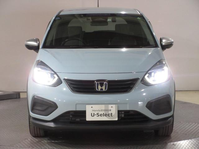 フィット e:HEVクロスター ホンダセンシング純正メモリーナビBluetoothETCRカメラワンオーナー 衝突回避システム 1オーナー フルオートエアコン 整備記録簿 前後センサー LEDランプ エアバッグ サイドエアバック(5枚目)