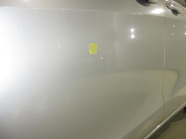 フリード Gジャストセレクション この車両は未加修現状販売「そのまんま車」になります。傷や凹み・内装を現状にて展示しております。詳しくはスタッフにお問い合わせください。純正メモリーナビRカメラ 両側Pスライドドア Bモニター パワステ(5枚目)