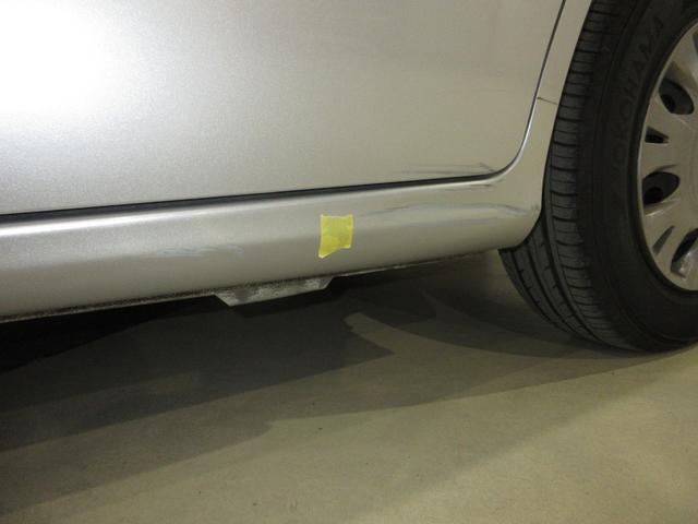 フリード Gジャストセレクション この車両は未加修現状販売「そのまんま車」になります。傷や凹み・内装を現状にて展示しております。詳しくはスタッフにお問い合わせください。純正メモリーナビRカメラ 両側Pスライドドア Bモニター パワステ(6枚目)