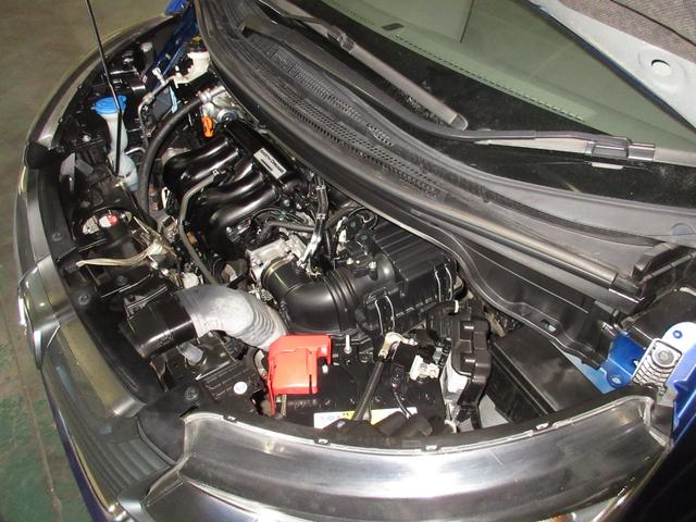 フリード G・ホンダセンシング 純正メモリーナビBluetoothETCRカメラワンオーナー Fセグ 追突被害軽減ブレーキ iストップ Wエアバッグ パワーウィンドウ 1オ-ナ- アクティブクルーズコントロール スマートキ 禁煙(4枚目)