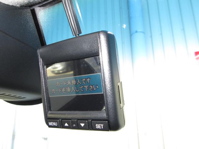 N-BOXカスタム G・ターボLパッケージ 禁煙車 純正ナビ/リアカメラ ETC ドラレコ前後 クルコン 衝突軽減ブレーキ パドルシフト オートリトラミラー 両側電動スライドドア社社外アルミ(スタッドレス装着) サイドカーテンSRS(4枚目)