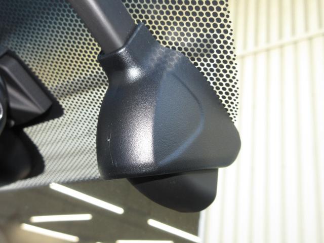 フリードハイブリッド ハイブリッド・Gホンダセンシング 純正9インチメモリーナビBluetoothドラレコETCRカメラワンオーナー 軽減ブレーキ キーフリーシステム 1オ-ナ- 記録簿 DVD再生可能 サイドカーテンエアバック ECON 禁煙 後カメラ(6枚目)