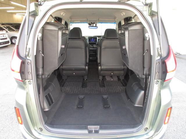 フリードハイブリッド ハイブリッド・Gホンダセンシング 純正9インチメモリーナビBluetoothドラレコETCRカメラワンオーナー 軽減ブレーキ キーフリーシステム 1オ-ナ- 記録簿 DVD再生可能 サイドカーテンエアバック ECON 禁煙 後カメラ(19枚目)