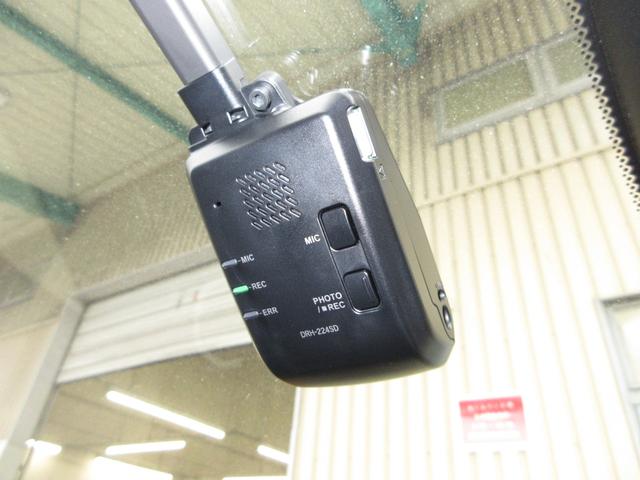 フィット e:HEVホーム 禁煙車ホンダセンシング純正9インチメモリーナビBluetoothドラレコETCRカメラワンオーナー 前後誤発進抑制機能 クリソナ 助手席エアバッグ 運転席エアバッグ 1オナ アイドリングストップ(4枚目)