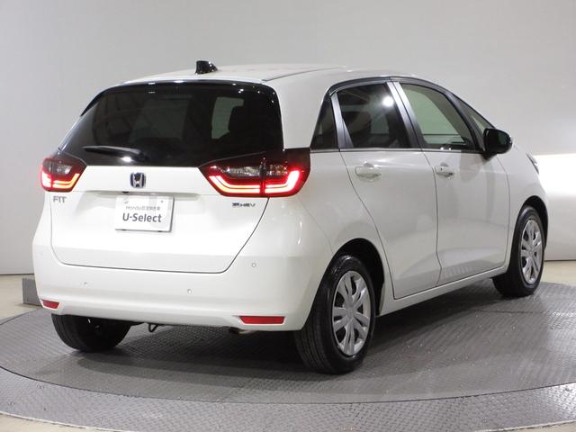 フィット e:HEVホーム 禁煙車ホンダセンシング純正9インチメモリーナビBluetoothドラレコETCRカメラワンオーナー 前後誤発進抑制機能 クリソナ 助手席エアバッグ 運転席エアバッグ 1オナ アイドリングストップ(9枚目)