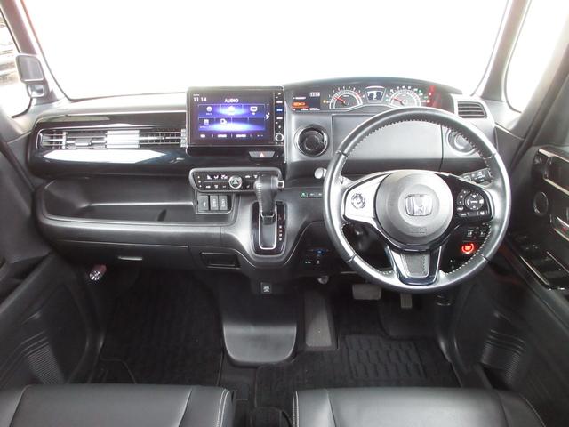 N-BOXカスタム EXターボ ホンダセンシング純正8インチメモリーナビBluetoothドラレコETCRカメラワンオーナー パーキングセンサー 記録簿 1オーナー 地デジ ドライブレコーダー 前席シートヒーター カーテンエアバック(2枚目)