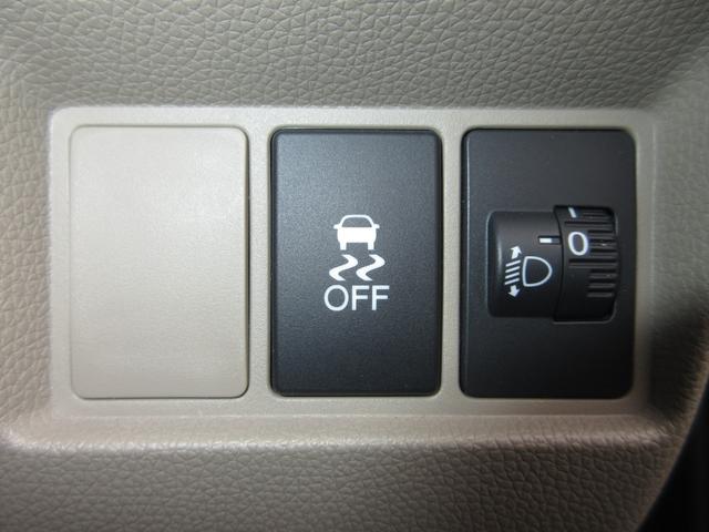 Ｎ－ＷＧＮ Ｇ　／４ＷＤ／禁煙車／純正メモリーナビ／ワンセグＴＶ／バックカメラ／ＵＳＢ／Ｂｌｕｅｔｏｏｔｈオーディオ／社外アルミホイール／ＡＢＳ／横滑り防止装置／運転席エアバッグ／助手席エアバッグ／シートヒーター／（12枚目）