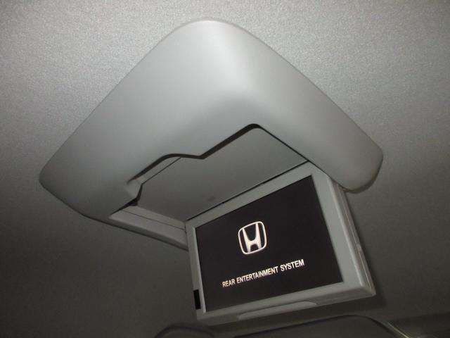 ステップワゴンスパーダ スパーダアドバンスパッケージα ・ワンオーナー ・禁煙 ・2列目キャプテンシート(7人乗りシート) ・走行7万1千キロ ・車検…令和9年3月 ・純正ナビ ・リアカメラ ・ETC ・両側電動スライドドア ・後席用モニター ・1年保証付(5枚目)