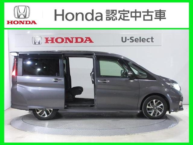 ステップワゴンスパーダ スパーダアドバンスパッケージα ・ワンオーナー ・禁煙 ・2列目キャプテンシート(7人乗りシート) ・走行7万1千キロ ・車検…令和9年3月 ・純正ナビ ・リアカメラ ・ETC ・両側電動スライドドア ・後席用モニター ・1年保証付(8枚目)