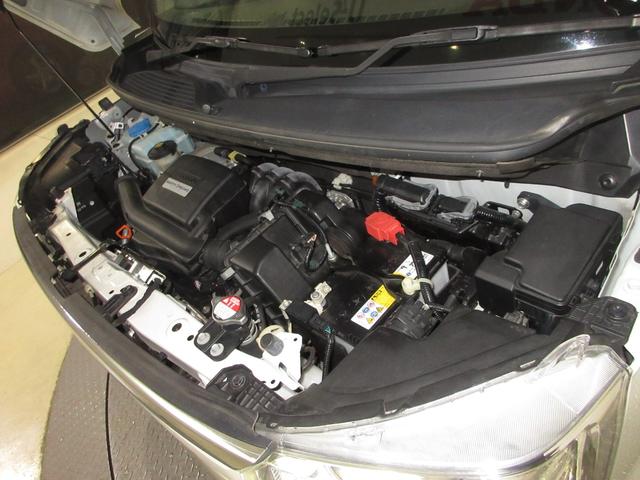 Ｎ－ＢＯＸ Ｇ・Ｌホンダセンシング　禁煙車　ワンオーナー　社外ナビ　Ｂｌｕｅｔｏｏｔｈ　ＵＳＢ　フルセグ　リアカメラ　ＥＴＣ　スマートキー　助手席側パワースライドドア　ＬＥＤヘッドライト　ドアバイザー（5枚目）