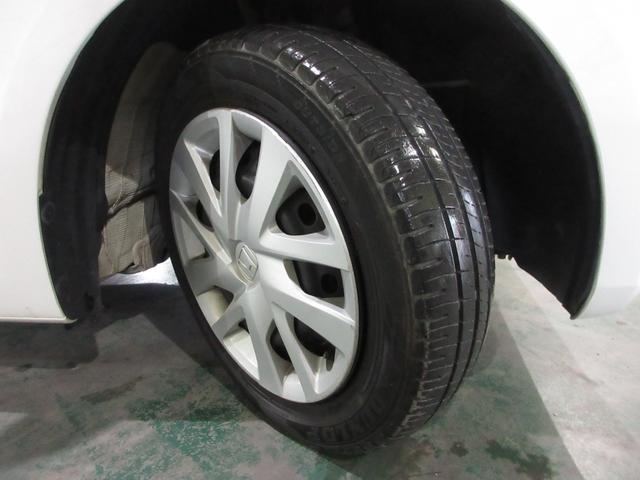 Ｎ－ＢＯＸ Ｇ・Ｌホンダセンシング　禁煙車　ワンオーナー　社外ナビ　Ｂｌｕｅｔｏｏｔｈ　ＵＳＢ　フルセグ　リアカメラ　ＥＴＣ　スマートキー　助手席側パワースライドドア　ＬＥＤヘッドライト　ドアバイザー（25枚目）