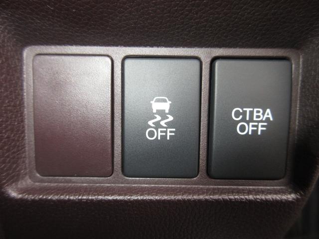 ＶＳＡ（車両挙動安定化制御システム）とは従来の車輪のロックを防ぐＡＢＳ、車輪の空転を抑制するＴＣＳに加えクルマの横滑り曲がるを制御し走る・曲がる・止まるの全領域で安定性を確保するためのシステムです