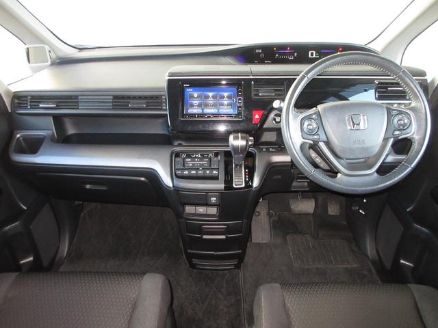 ステップワゴンスパーダ スパーダホンダセンシング　純正メモリーナビＢｌｕｅｔｏｏｔｈドラレコＥＴＣＲカメラ　盗難防止　助手席エアバッグ　Ｗパワスラ　記録簿有　地デジ　ＬＥＤライト　横滑り防止システム　オートエアコン　リアカメラ　ＵＳＢ　ナビ＆ＴＶ（9枚目）
