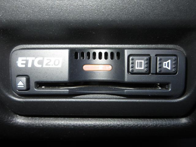 ステップワゴンスパーダ スパーダホンダセンシング　純正メモリーナビＢｌｕｅｔｏｏｔｈドラレコＥＴＣＲカメラ　盗難防止　助手席エアバッグ　Ｗパワスラ　記録簿有　地デジ　ＬＥＤライト　横滑り防止システム　オートエアコン　リアカメラ　ＵＳＢ　ナビ＆ＴＶ（11枚目）