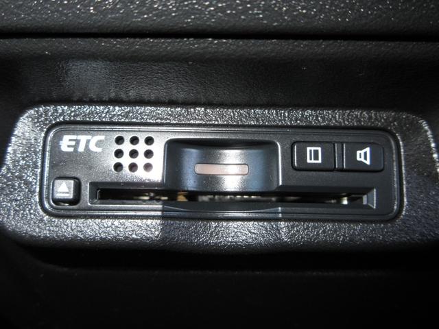 フリードスパイク Gエアロ 禁煙車 純正HDDナビ BTA ETC Rカメラ クルコン キーレス ナビTV 整備記録簿 助手席エアバッグ イモビライザー AAC 運転席エアバッグ DVD ワンセグテレビ(10枚目)