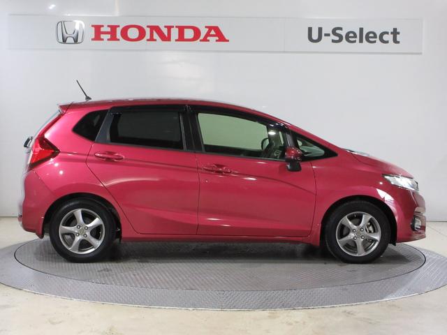 フィット 13G・Lホンダセンシング 純正CDコンポワンオーナードアバイザー 1オーナー車 サイドカーテンエアバック エアバック パワーウインドウ キーフリーシステム LEDライト オートエアコン VSA クルコン パワーステアリング(8枚目)