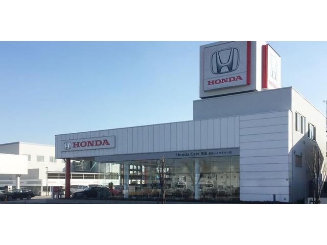 【店舗外観】幹線道路に面した広い店舗です。通りからも目立ちますので初めてでも安心してご来店頂けると思います。埼玉県越谷市レイクタウンにはホンダの販売店が２店舗ございますお間違えの無いようご注意ください
