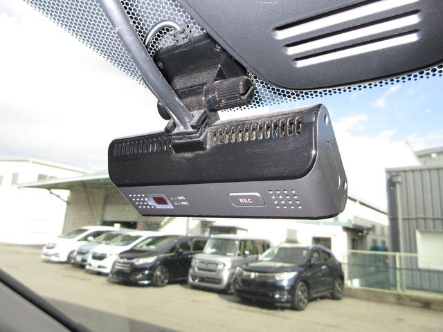 ステップワゴンスパーダ スパーダ・クールスピリット　ホンダセンシングアルパインメモリーナビＢｌｕｅｔｏｏｔｈドラレコＥＴＣＲカメラワンオーナー　両電動スライドドア　シートＨ　追突軽減ブレーキ　スマキー　Ｂカメ　Ｗエアコン　禁煙　フルセグテレビ　ナビＴＶ（5枚目）