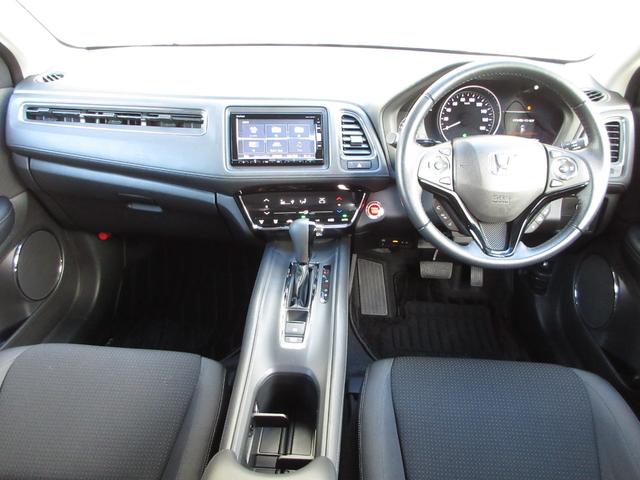 ヴェゼル Ｘ・ホンダセンシング　純正メモリーナビＢｌｕｅｔｏｏｔｈＥＴＣＲカメラワンオーナー　Ｗエアバッグ　盗難防止　アクティブクルーズコントロール　オートエアコン　ＬＥＤランプ　衝突軽減ブレ－キ　パワステ　整備記録簿　ＵＳＢポート（2枚目）