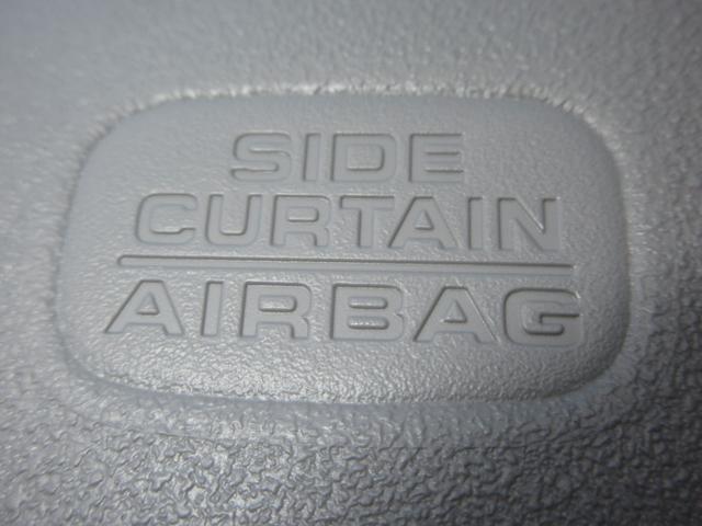 フィット ホーム　禁煙車ホンダセンシング純正９インチメモリーナビＢｌｕｅｔｏｏｔｈＥＴＣＲカメラワンオーナー　衝突軽減　リアカメラ　ソナー　ＵＳＢ接続　ＡＡＣ　横滑り防止機能　サイドエアバック　ワンオーナー車　スマキー（12枚目）