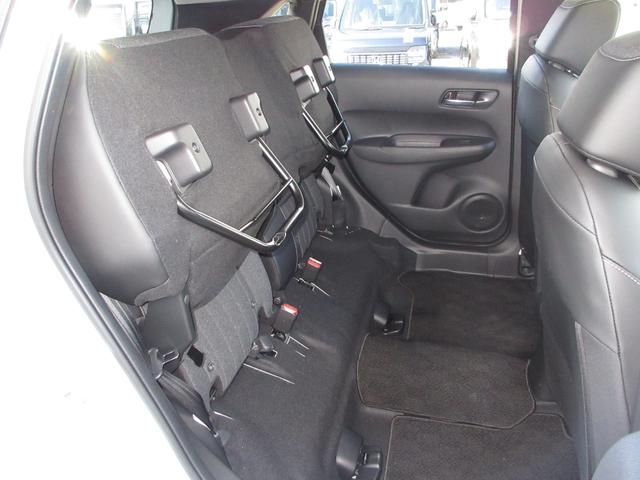 フィット ホーム　禁煙車ホンダセンシング純正９インチメモリーナビＢｌｕｅｔｏｏｔｈＥＴＣＲカメラワンオーナー　衝突軽減　リアカメラ　ソナー　ＵＳＢ接続　ＡＡＣ　横滑り防止機能　サイドエアバック　ワンオーナー車　スマキー（16枚目）