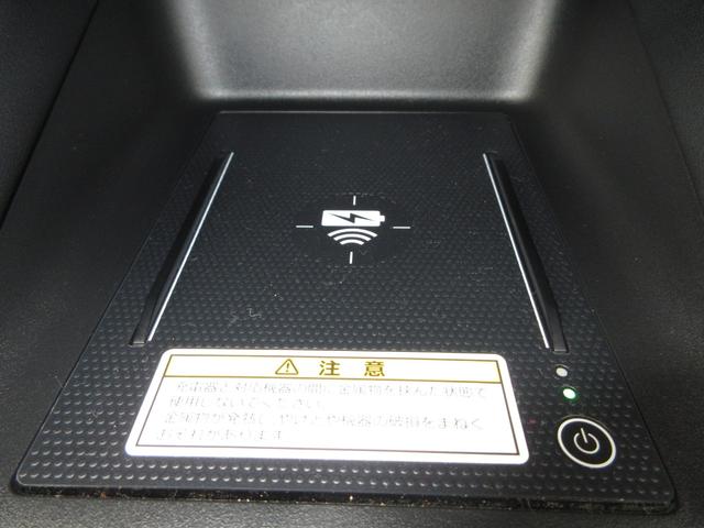 フィット e:HEVリュクス 禁煙車ホンダセンシングホンダコネクトディスプレイBluetoothドラレコETCRカメラワンオーナー 誤発進抑制機能 Iオーナー フロントカメラ リアカメラ ETC付 LED シートヒーター VSA(16枚目)