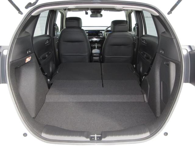 フィット e:HEVリュクス 禁煙車ホンダセンシングホンダコネクトディスプレイBluetoothドラレコETCRカメラワンオーナー 誤発進抑制機能 Iオーナー フロントカメラ リアカメラ ETC付 LED シートヒーター VSA(20枚目)