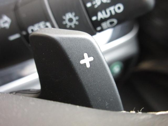 オデッセイ アブソルート・EX 純正メモリーナビBluetoothETCRカメラワンオーナー 整備記録簿 バックモニター WAC スマ-トキ- セキュリティーアラーム 3列シート DVD再生 禁煙 オートクルーズコントロール ABS(19枚目)