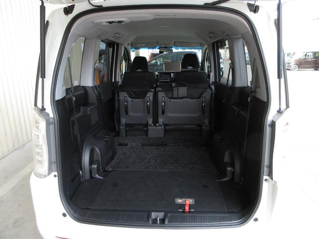 ステップワゴンスパーダ Z 1年保証(距離無制限) 禁煙車 ワンオーナー ナビ Bluetooth ドラレコ バックカメラ フルセグ CD DVD 点検記録簿 MTモード ETC 両側電動スライドドア ドアバイザー フォグライト(12枚目)