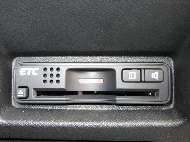 ステップワゴンスパーダ Z 1年保証(距離無制限) 禁煙車 ワンオーナー ナビ Bluetooth ドラレコ バックカメラ フルセグ CD DVD 点検記録簿 MTモード ETC 両側電動スライドドア ドアバイザー フォグライト(13枚目)