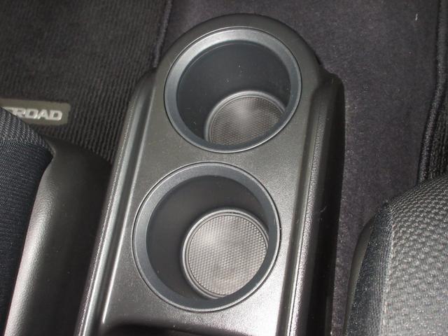 クロスロード 18L 純正HDDナビETCRカメラワンオーナー 禁煙車 ABS パワーウィンドウ Wエアバッグ エアコン キーレスキー パワーステアリング フルセグTV 三列シート 点検記録簿 盗難防止装置(11枚目)