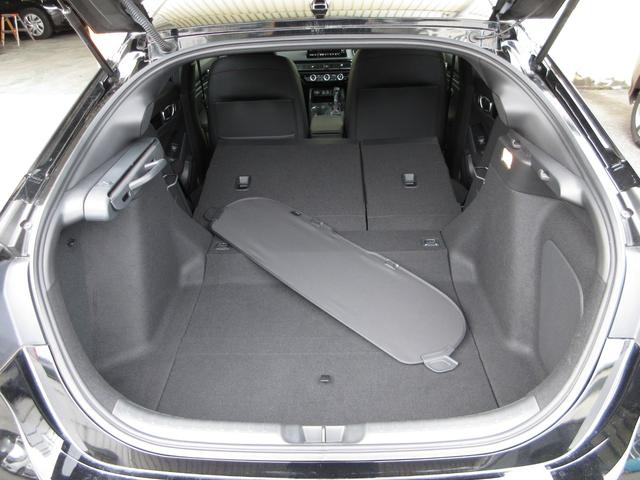 シビック ＥＸ　ホンダセンシングホンダコネクトディスプレイＢｌｕｅｔｏｏｔｈドラレコＥＴＣＲカメラワンオーナー　パーキングセンサー　衝突被害軽減ブレーキ　スマートキーシステム　パワ－シ－ト　１オーナー車　禁煙　ＵＳＢ（25枚目）