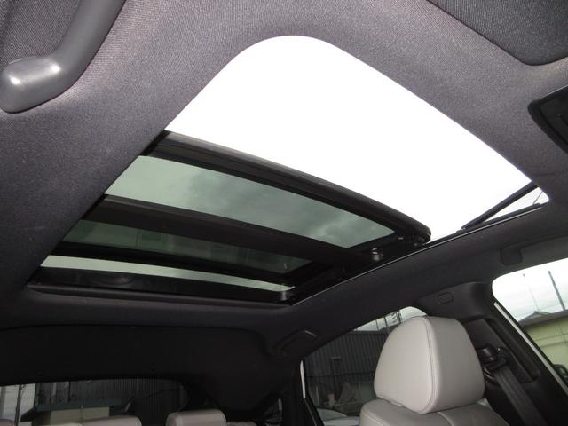 シビック e:HEVEX 当社元試乗車 禁煙車 純正9インチナビ フルセグ Bluetooth USB ドラレコ サンルーフ 電動シート 本革シート シートヒーター LEDヘッドライト 18インチアルミホイール ETC2.0(20枚目)