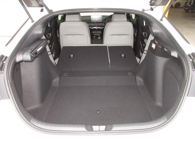 シビック e:HEVEX 当社元試乗車 禁煙車 純正9インチナビ フルセグ Bluetooth USB ドラレコ サンルーフ 電動シート 本革シート シートヒーター LEDヘッドライト 18インチアルミホイール ETC2.0(25枚目)