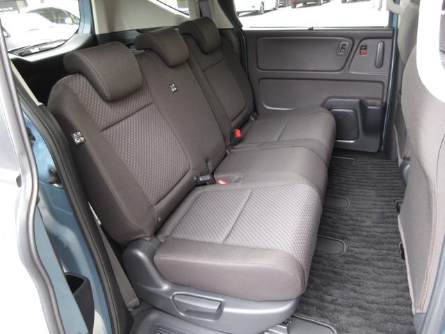 フリード＋ハイブリッド ハイブリッドＧ・ホンダセンシング　純正メモリーナビＢｌｕｅｔｏｏｔｈＥＴＣＲカメラワンオーナー　衝突軽減　ＶＳＡ　地デジ　盗難防止装置　スマ－トキ－　ＬＥＤヘッド　エアバッグ　クルーズコントロール　パワーステアリング　両席エアバック（16枚目）