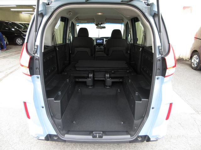 フリード＋ハイブリッド ハイブリッドＧ・ホンダセンシング　純正メモリーナビＢｌｕｅｔｏｏｔｈＥＴＣＲカメラワンオーナー　衝突軽減　ＶＳＡ　地デジ　盗難防止装置　スマ－トキ－　ＬＥＤヘッド　エアバッグ　クルーズコントロール　パワーステアリング　両席エアバック（17枚目）