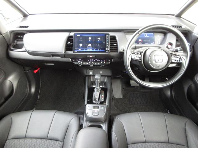 フィット ｅ：ＨＥＶリュクス　禁煙車ホンダセンシング純正９インチメモリーナビＢｌｕｅｔｏｏｔｈドラレコＥＴＣＲカメラワンオーナー　誤発進抑制機能　Ｉオーナー　リアカメラ　ＥＴＣ付　ＬＥＤ　シートヒーター　クルーズコントロール（11枚目）