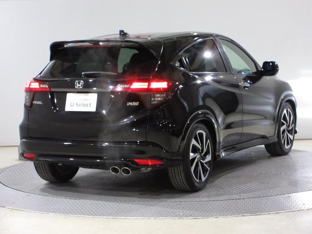 ヴェゼル ＲＳ・ホンダセンシング　純正８インチメモリーナビＢｌｕｅｔｏｏｔｈドラレコＥＴＣＲカメラワンオーナー　盗難防止　バックモニター　１オーナー　サイドエアバック　スマ－トキ－　シートヒータ　ＬＥＤライト　地デジＴＶ　整備記録簿（7枚目）